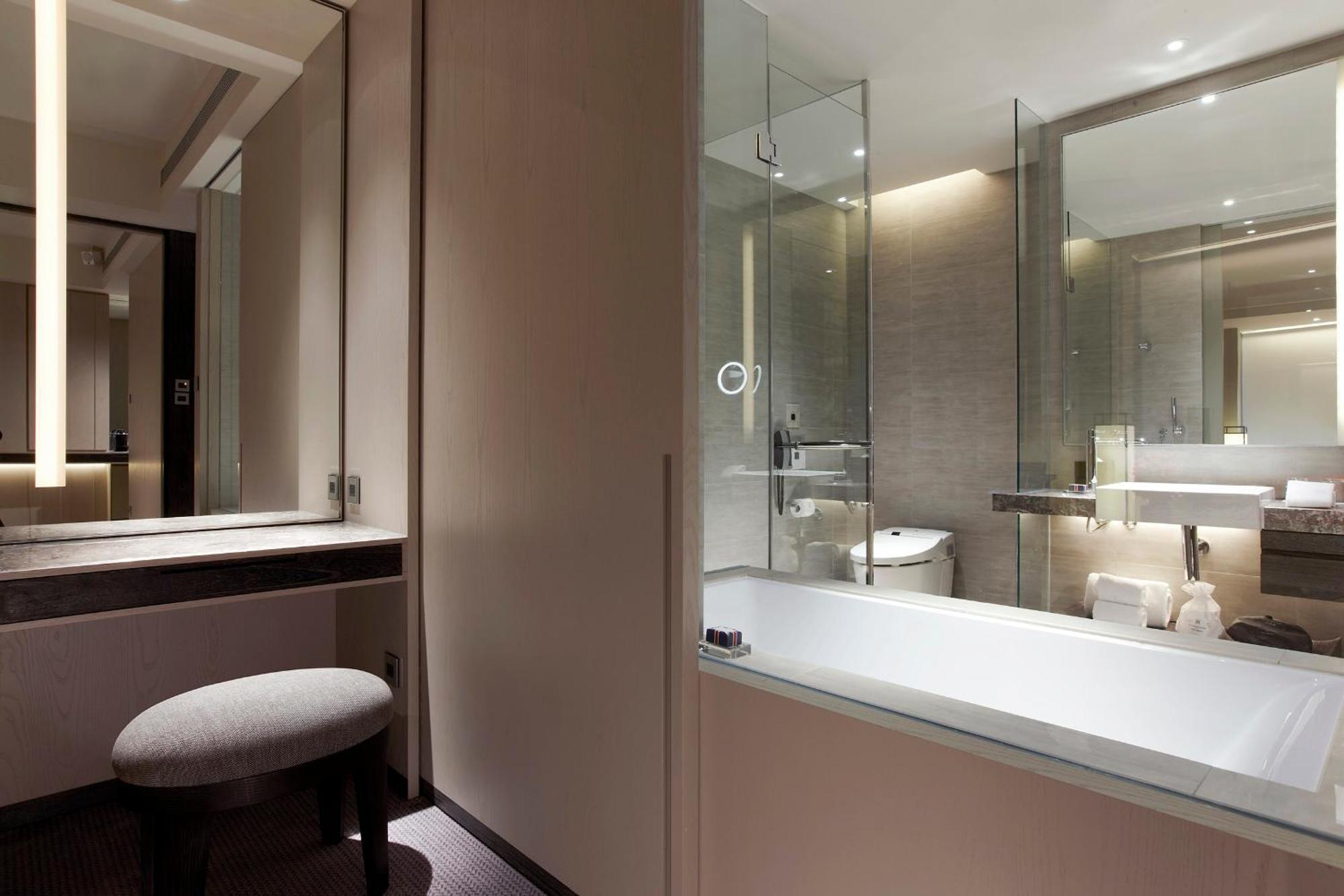 Humble House Taipei, Curio Collection By Hilton Hotel Exterior foto Bathroom